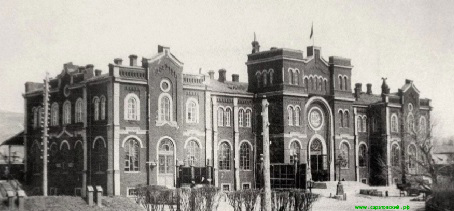 Saratov Railway Station: construction and reconstruction