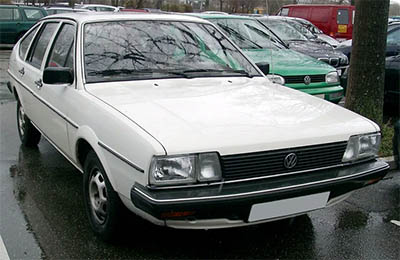 Volkswagen Passat B2 used parts and scrapheap in Saratov Engels, Russia